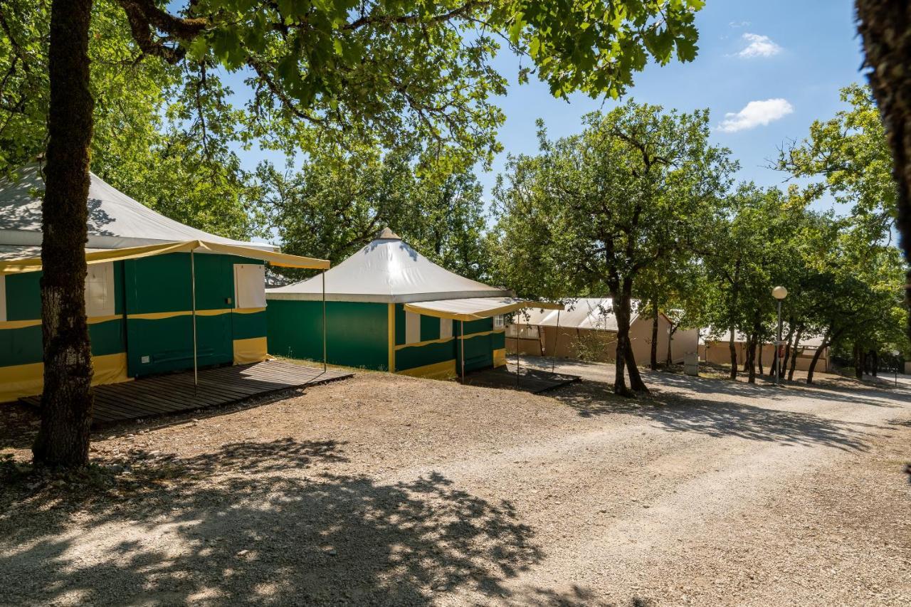 Camping Les Reflets Du Quercy Hotel Crayssac Ngoại thất bức ảnh