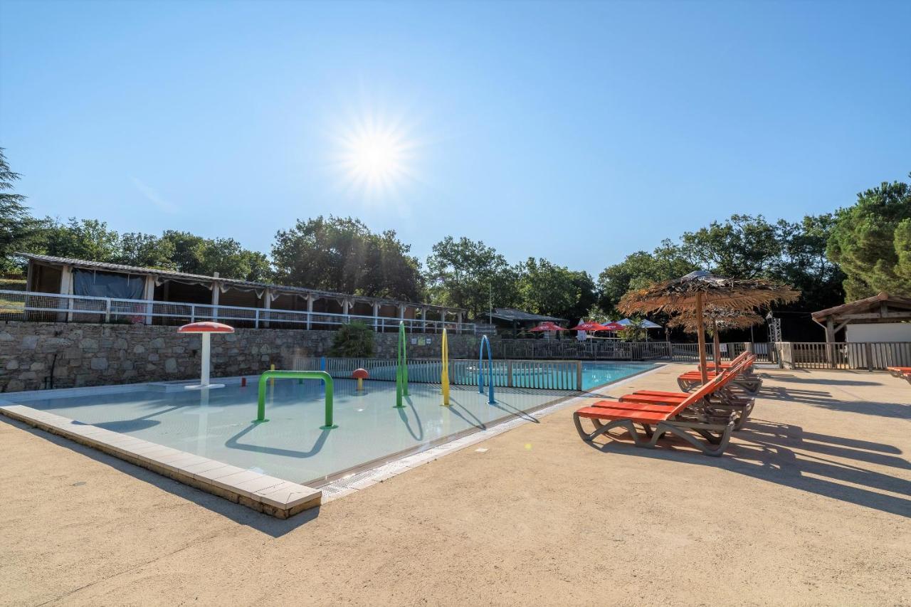 Camping Les Reflets Du Quercy Hotel Crayssac Ngoại thất bức ảnh