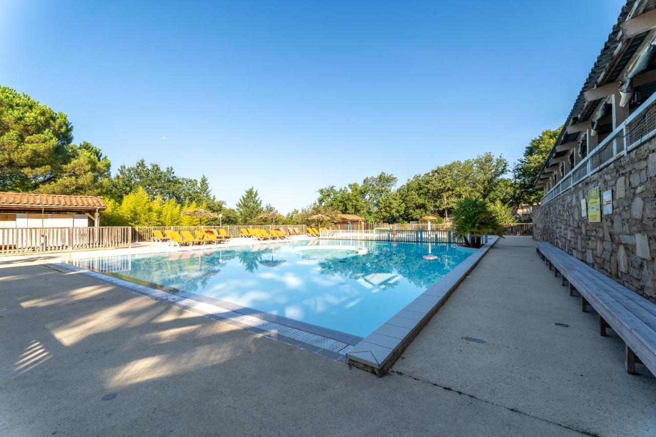 Camping Les Reflets Du Quercy Hotel Crayssac Ngoại thất bức ảnh