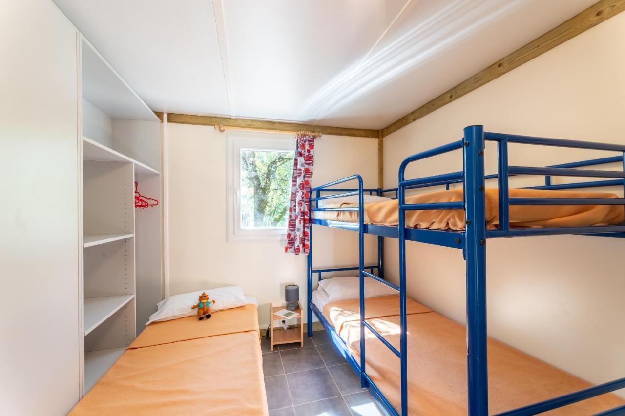 Camping Les Reflets Du Quercy Hotel Crayssac Ngoại thất bức ảnh